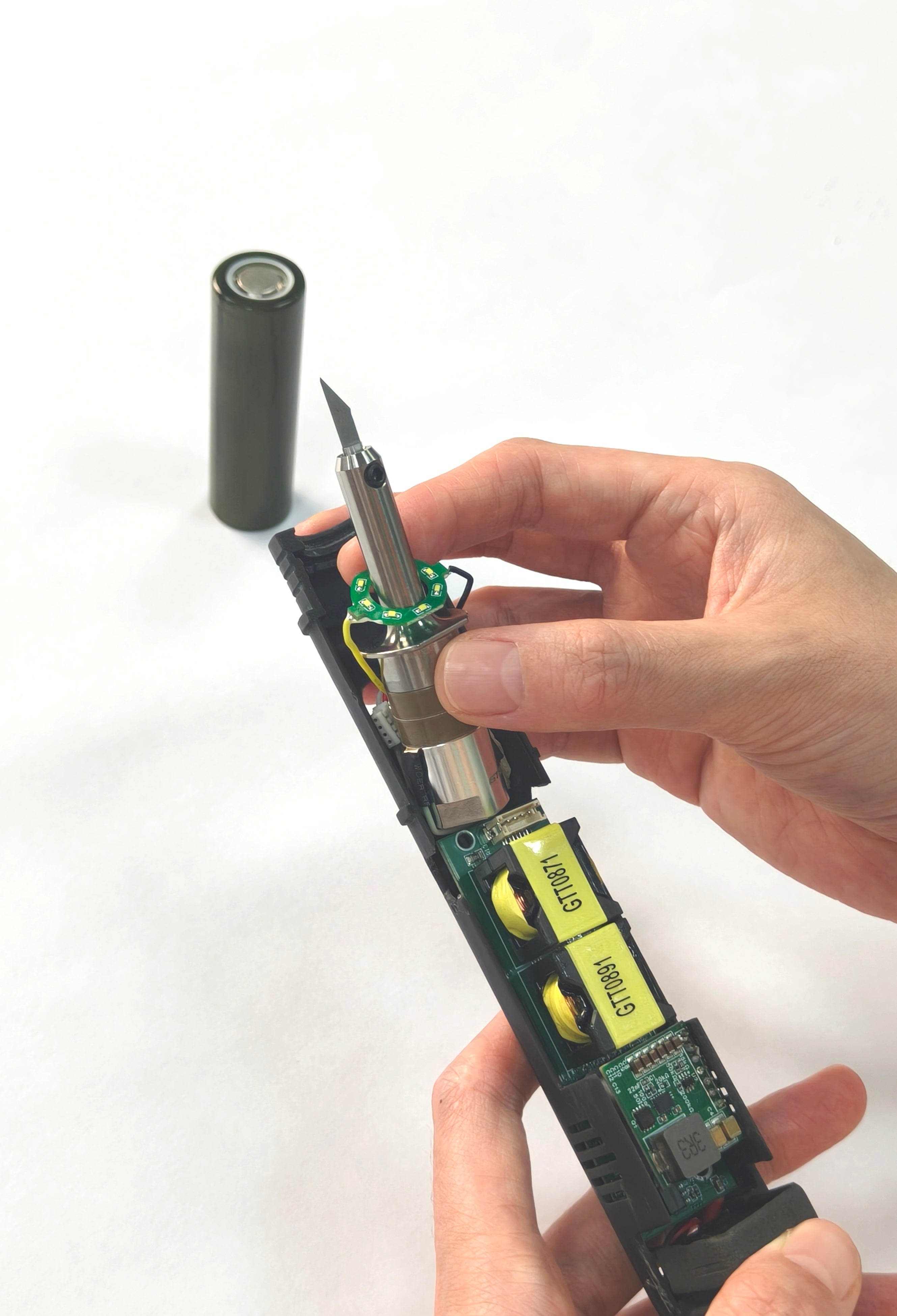 Slice 10 Next-Gen Wireless Ultrasonic Cutter - VIP Reservation ($1 Deposit)